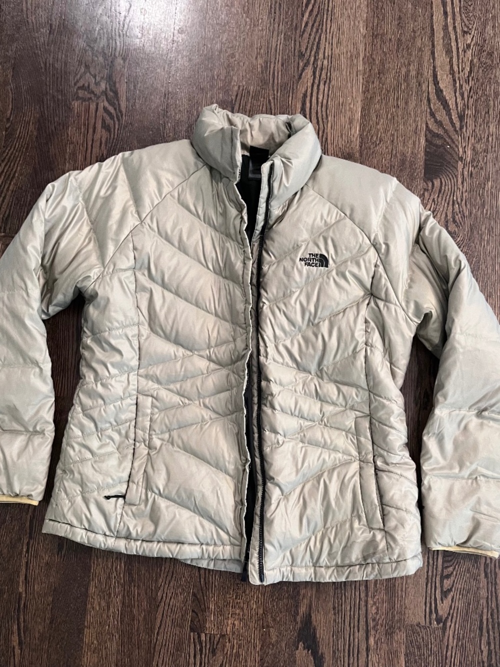 The North Face Women's Aconcagua Chevron Quilted 550-Fill Down Puffer Jacket XXL